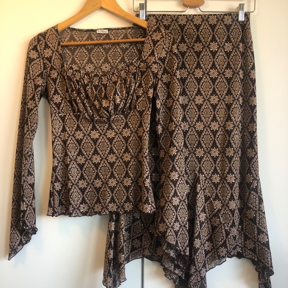 le chateau Dresses & Skirts - Le Chateau 2 piece